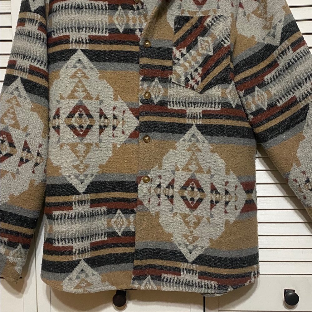 Aztec Light Shirt Jacket - Picture 3 of 4
